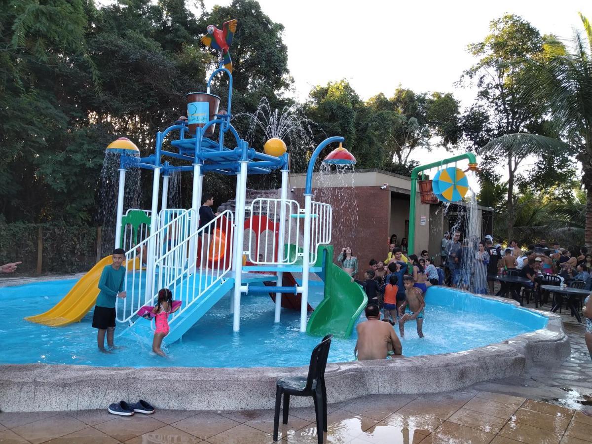 Aldeia Do Lago C204- Com Cozinha , Churrasqueira E Bebidas Liberadas No Parque Aquatico, Internet Banda Larga, Ponto Recarga De Carro Eletrico Caldas Novas Εξωτερικό φωτογραφία